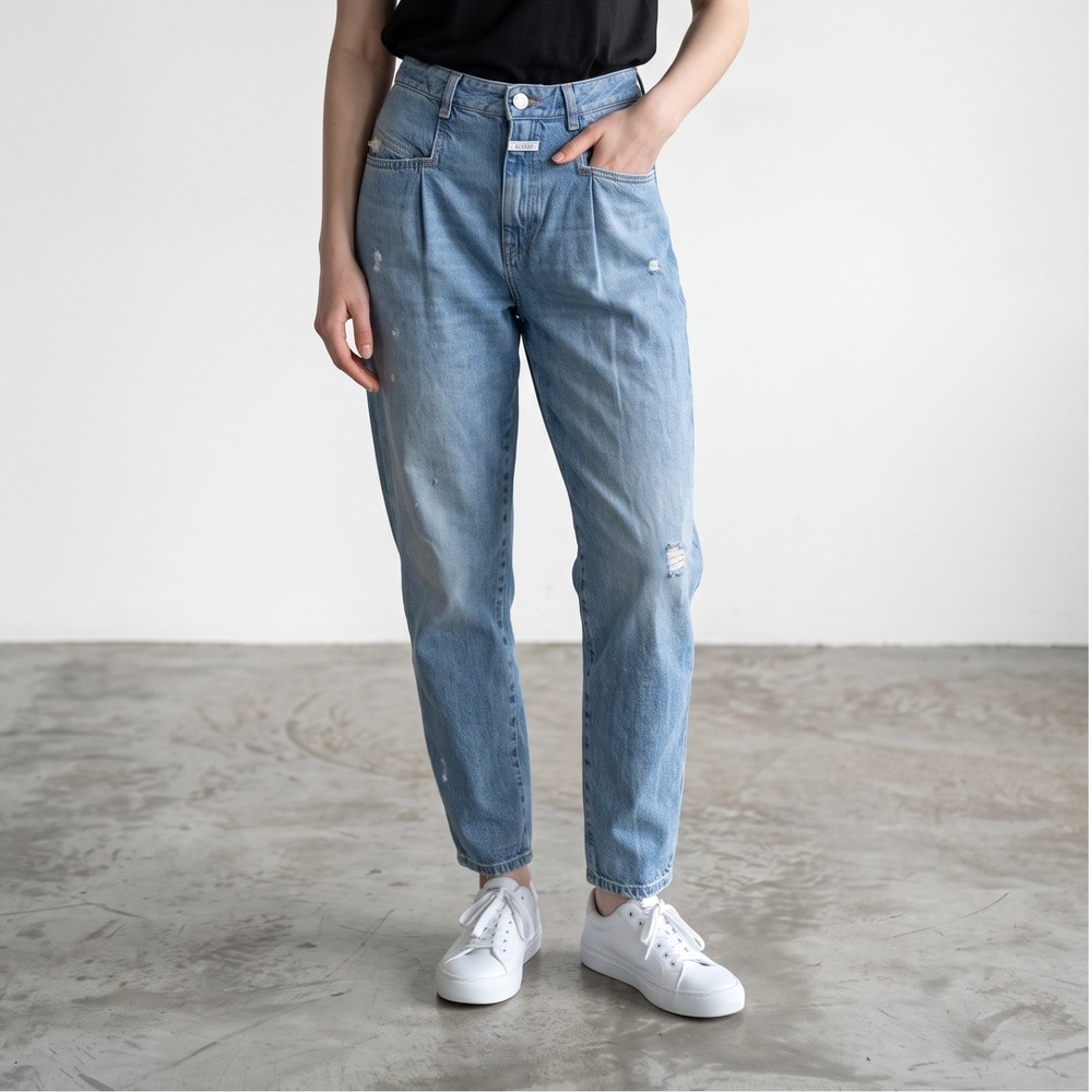 Closed Pearl mid blue jeans 90s Aesthetic Distressed High Waist Denim Size 27
